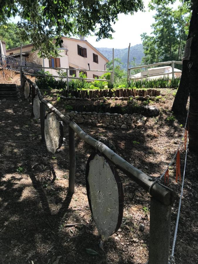 B&B Le Grette Gioia Dei Marsi Εξωτερικό φωτογραφία